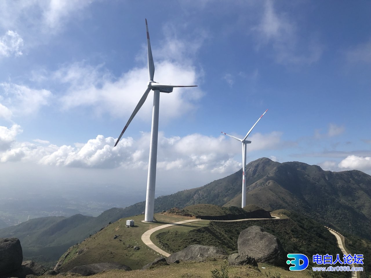 霞洞浮山岭图片