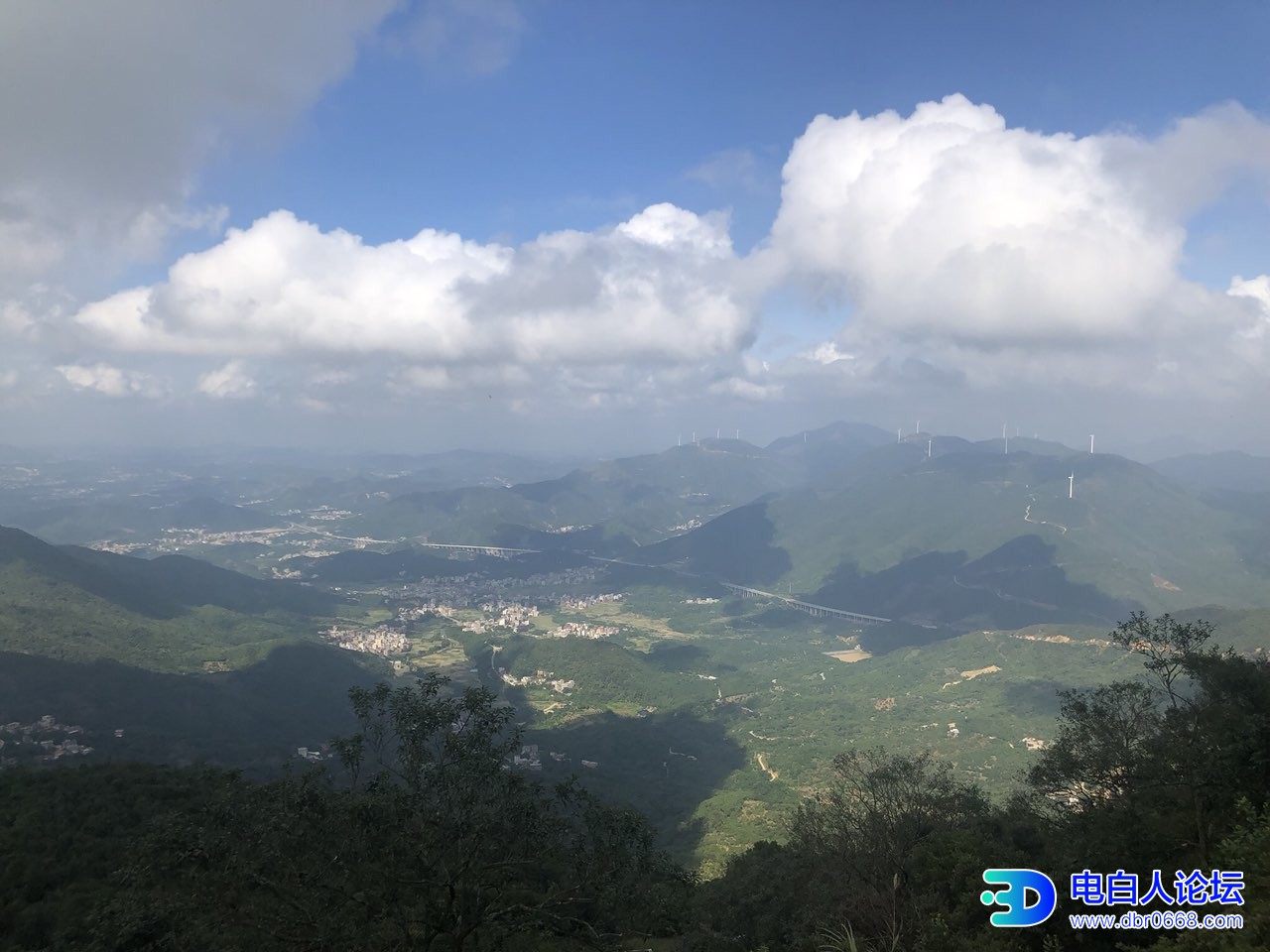 霞洞浮山岭图片